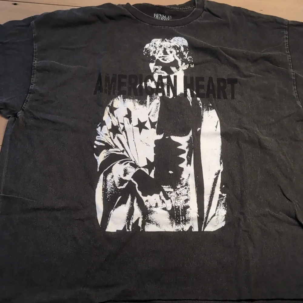 American Heart Graphic T-Shirt XXL Charcoal Black